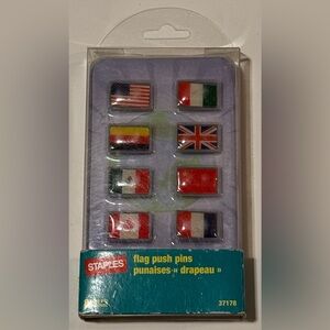 Staple Country Flags Push Pins Set - Multicolor
